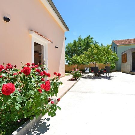Apartment Kokic Pridraga Bagian luar foto