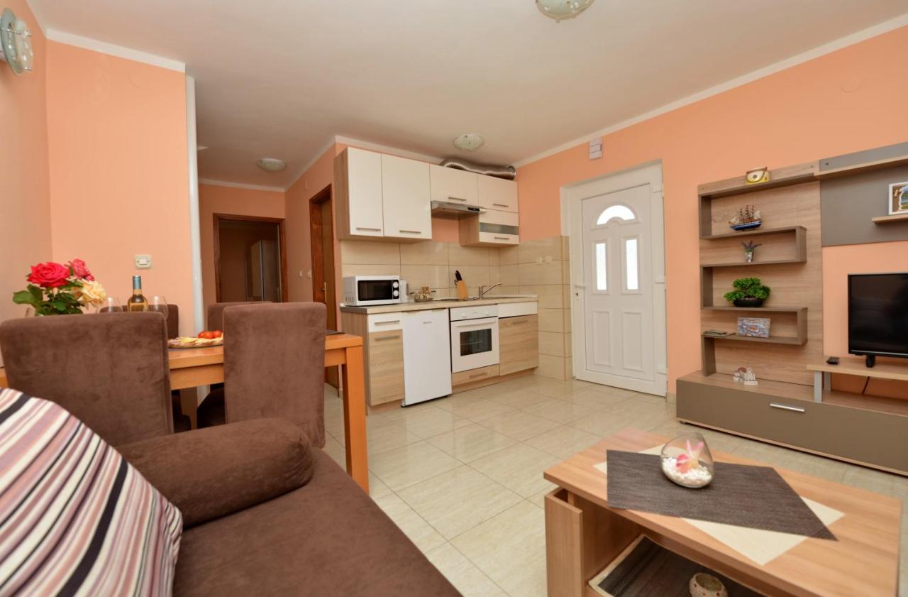Apartment Kokic Pridraga Bagian luar foto