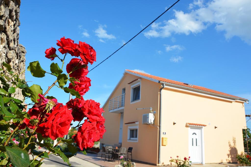 Apartment Kokic Pridraga Bagian luar foto